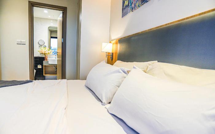 Charming Zenity Haven | Free Pool & Gym Saigon 