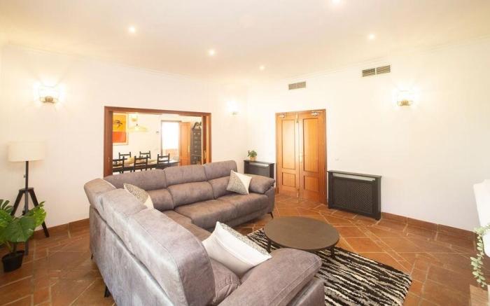 San Roque Golf Club Luxury 4-bed Villa + Swim Pool