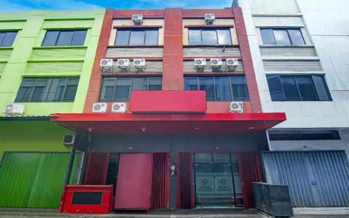 Hotel O Makassar near RS Grestelina formerly Wisma Makassar