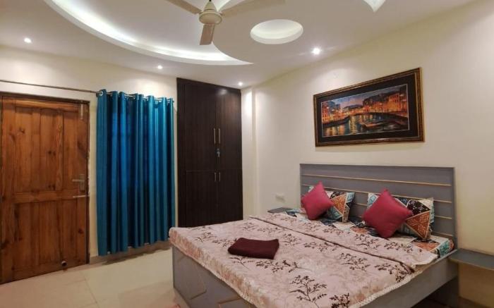 Castle Inn Costa ,2 BHK,Mussoorie Road,Dehradun