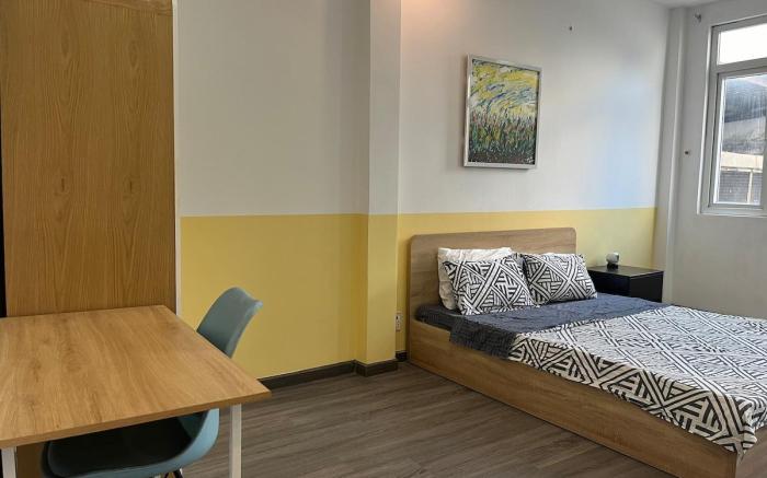 FullHouse-6BedRoom-Max16People-1km BuiVien-Central