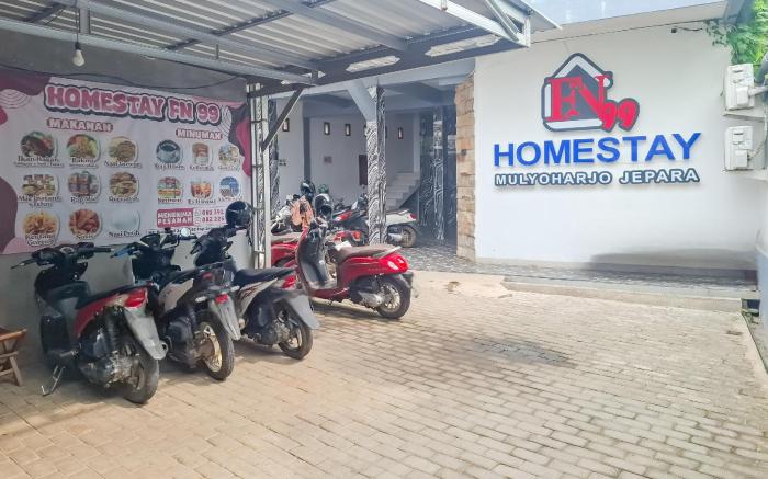 RedDoorz @ Homestay FN99 Jepara