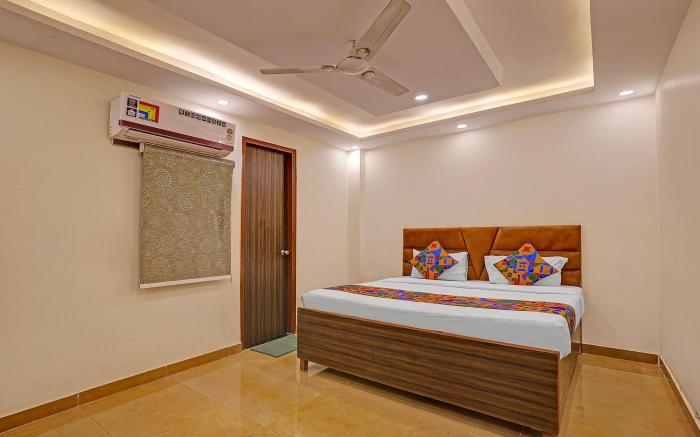 FabHotel Moonlight & Banquets