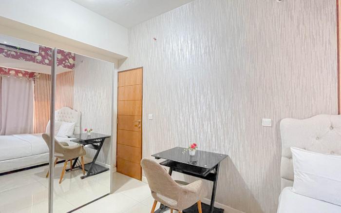 Apt 1BR near Mall @Vida View Makassar By Travelio