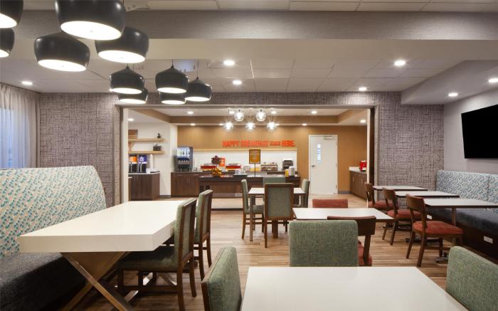 Hampton Inn by Hilton Evergreen