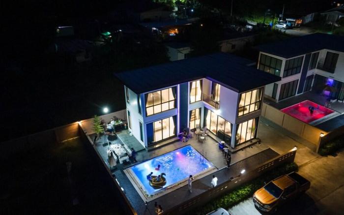 Marine Pool Villa Pattaya