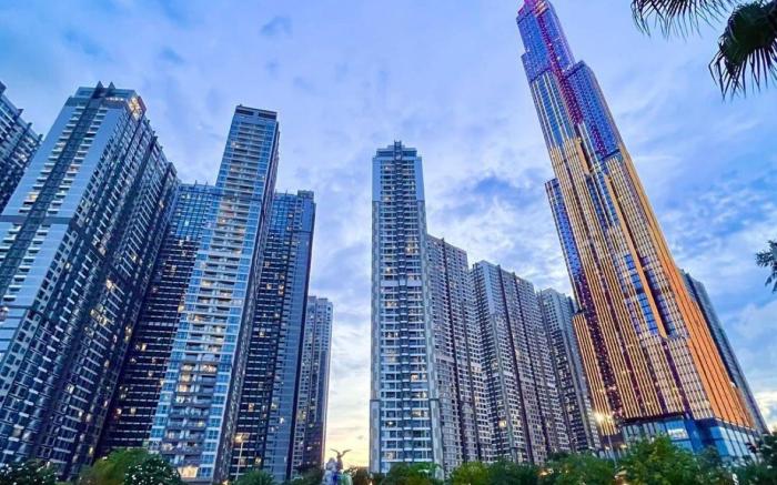 The Aquamarine Landmark Suites - Poolside Access at L4B