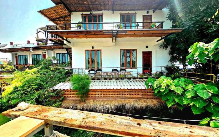 บ้านบ้านรีสอร์ท แสมสาร ::Bed & Chilling