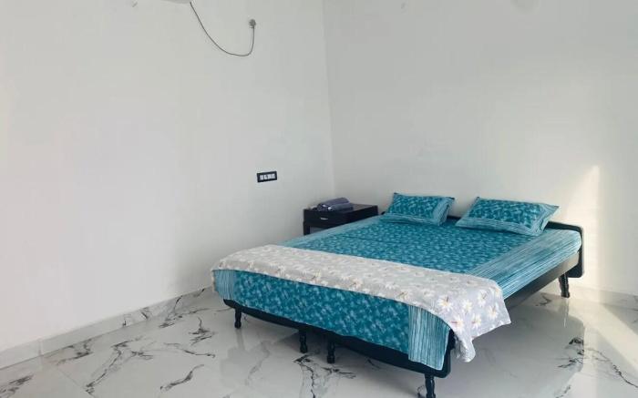 Villa white ecr beach house