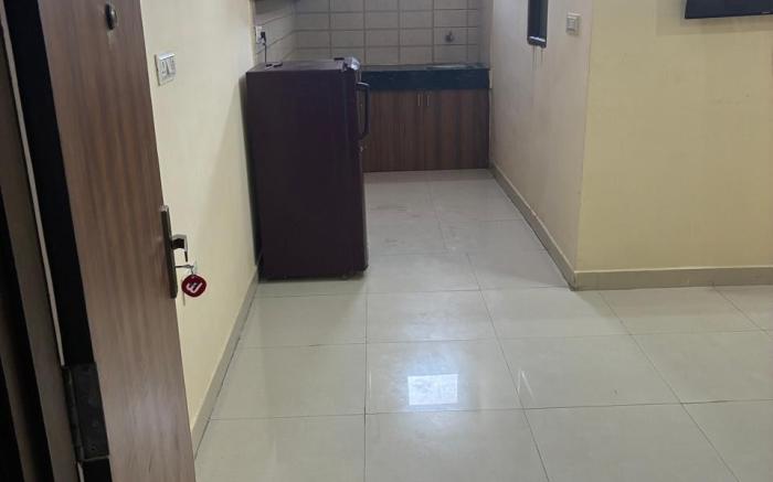 2 bhk fully furnished flat