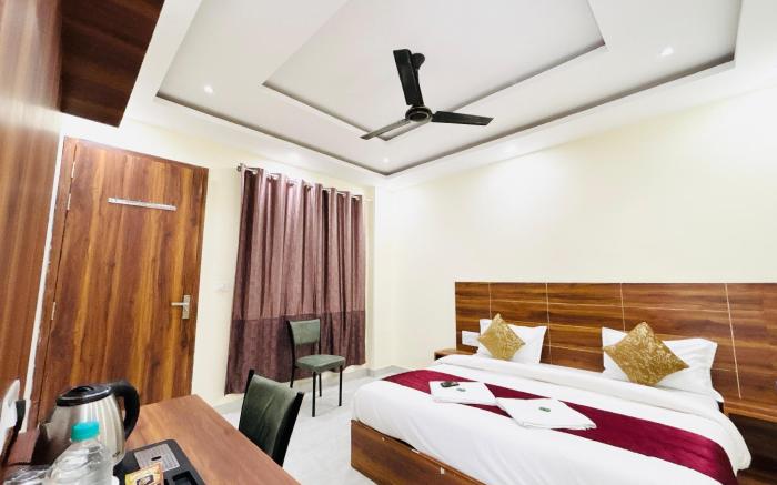 Hotel Hitam Rishikesh 2Min Walk to Parmarth Niketan Aashram ,Vanprastha Aashram