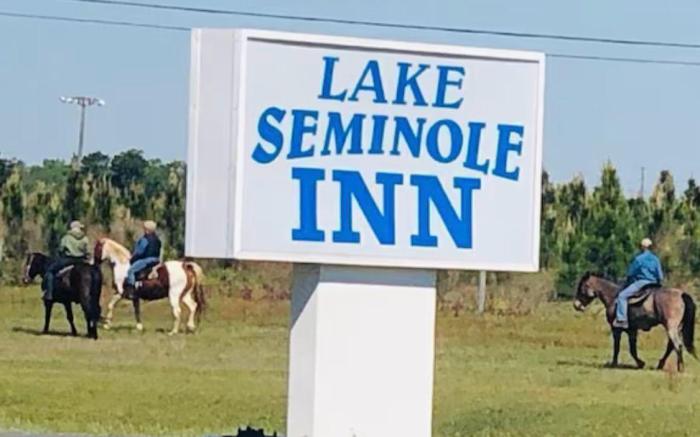 Lake Seminole Inn By Belvilla Marianna Hwy 90