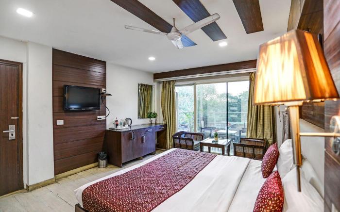 Hotel Downtown, East of Kailash