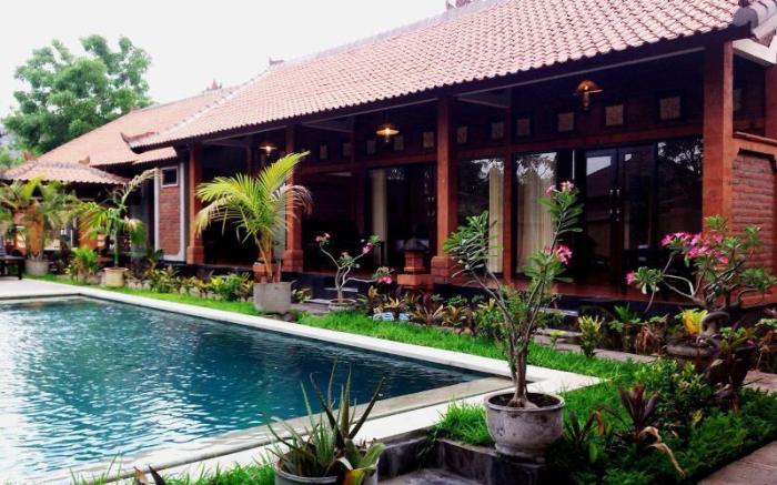 The Sari Bungalows