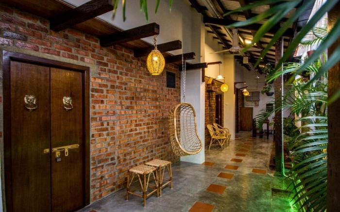 Palm Mansion Boutique Suites by Moxy
