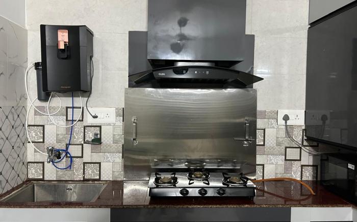 Rumi HomeStays-Entire 1BHK Appt.-Ground Floor-104