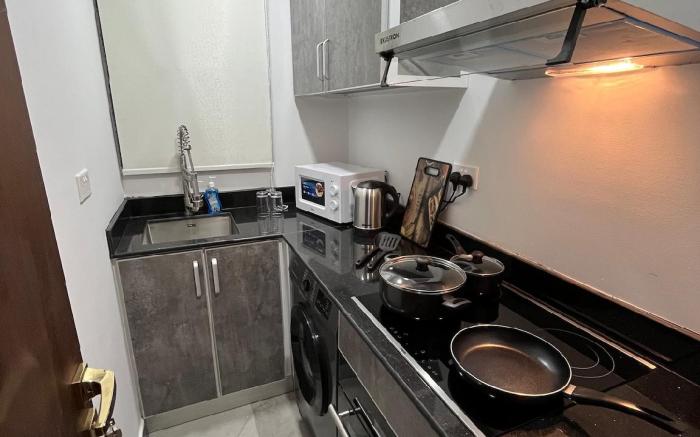 New apartment 21 middle of Manama excellent area