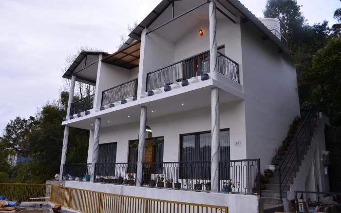 Luxury Single Room (B3) With Mountain View