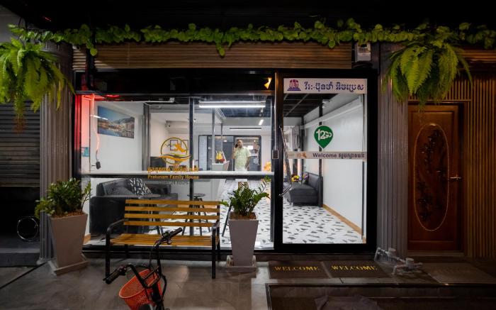 Pratunam Family House 2