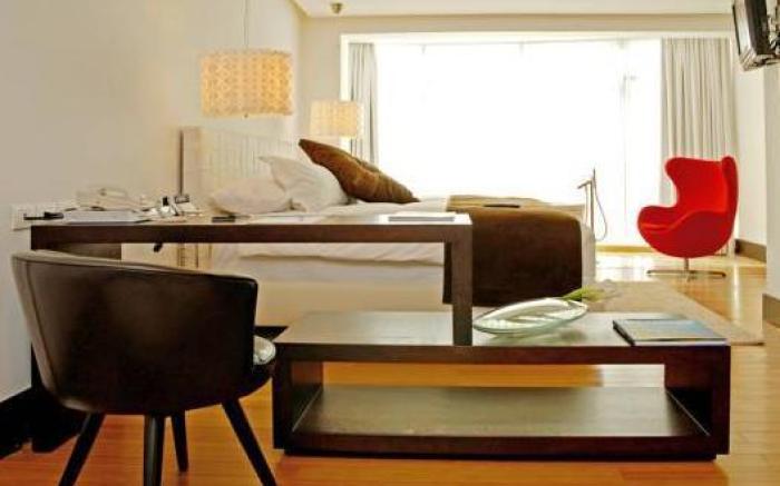 Le Parc Hotel, Beyond Stars