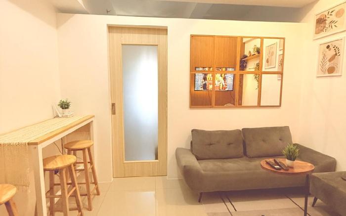 Harbour Park Residences Tower 2 - with Makati View