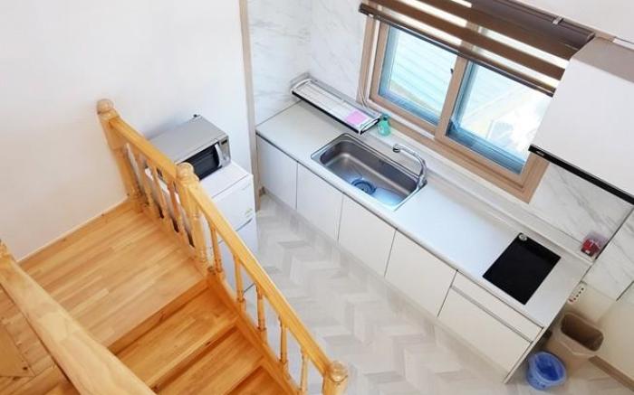 Mongsan Port Tropea Pension