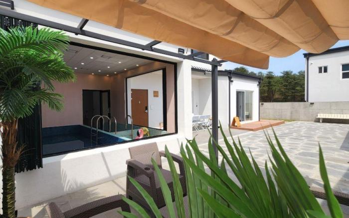 Gangneung Tofu Mansion