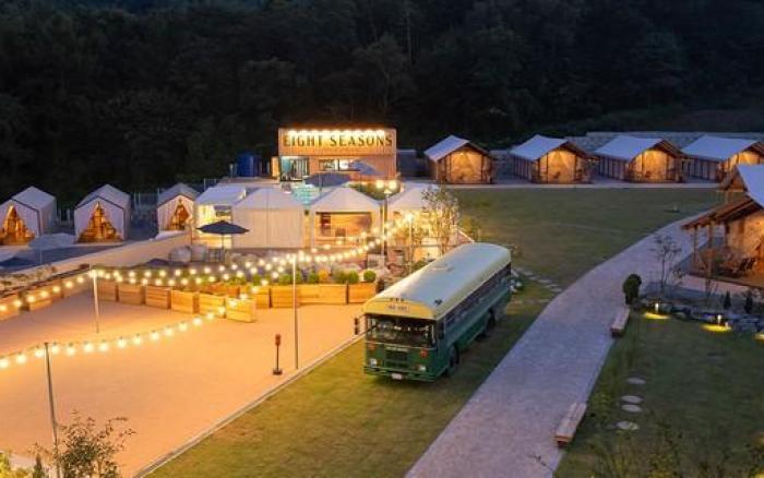 Eight Seasons Glamping