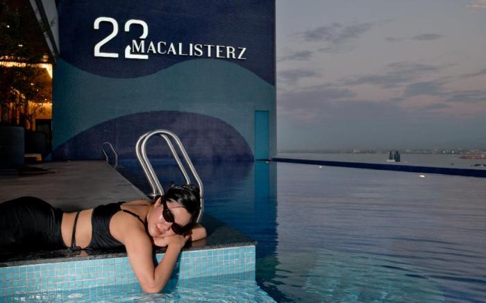 22 Macalisterz George Town By Mana-Mana