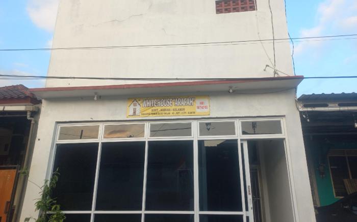 OYO 94771 White House Arafah Syariah