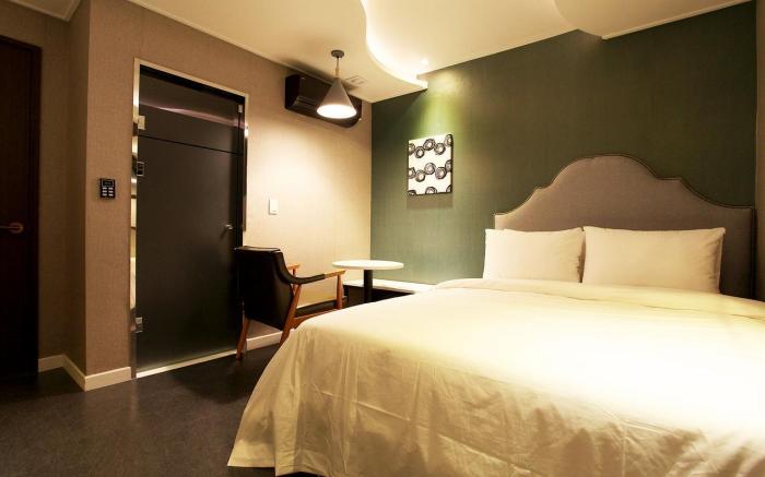 Indeogwon VALT Hotel