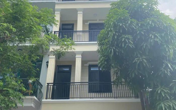 Phu Gia Hotel 23 Đuong so 4