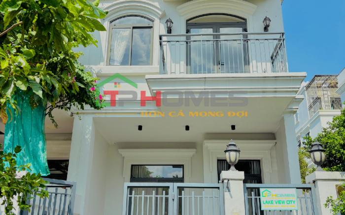 TPHomes Lakeview 12
