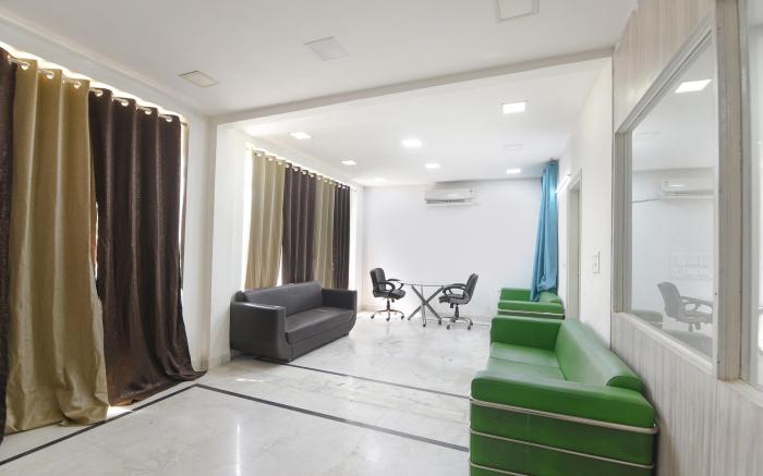 FabHotel The New Moon