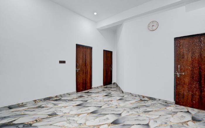 SPOT ON Hotel Golden Tree