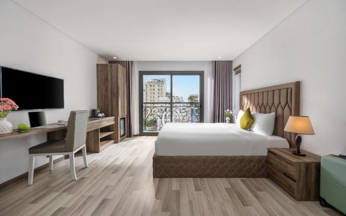 Ánh Biển Hotel & Suite