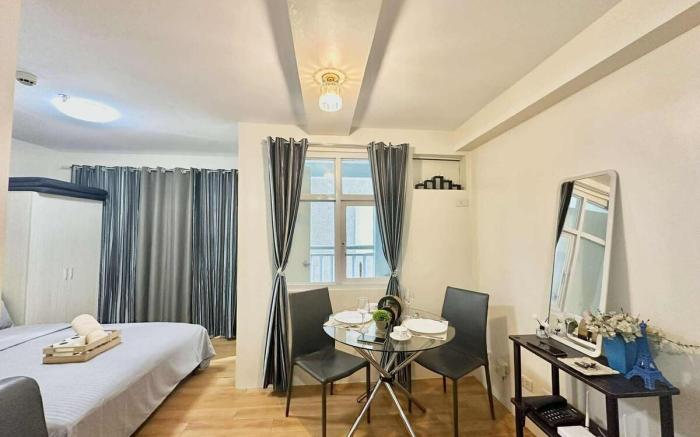 Cozy Studio Near Airport | 5th Floor