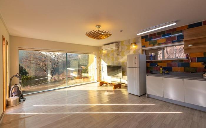 Hwasun Byeolsan Pension