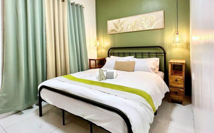 The Flats at 5th St.