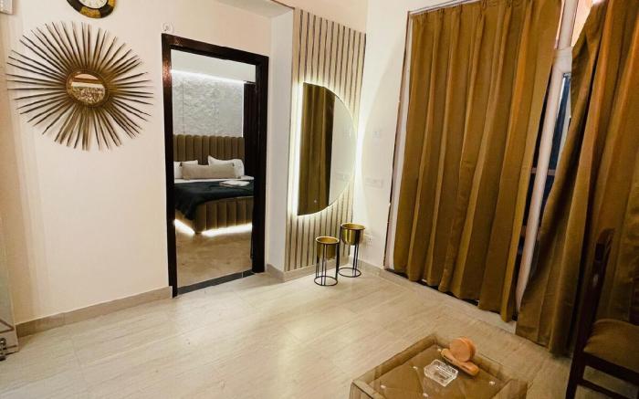 Stunning Luxury 1bhk with Pool access