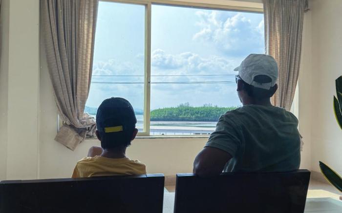 Nadhi Mane River-front Beach Stay