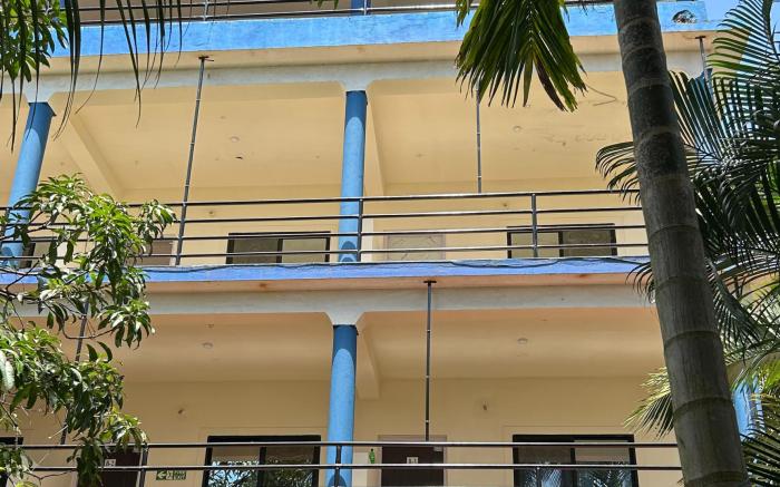 Aqua Wave by YogiTree Hotels