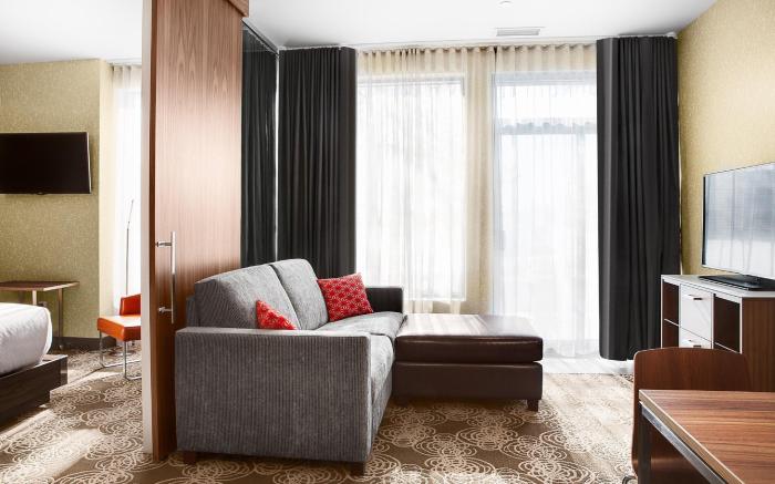 Hilton Montreal Laval Hotel