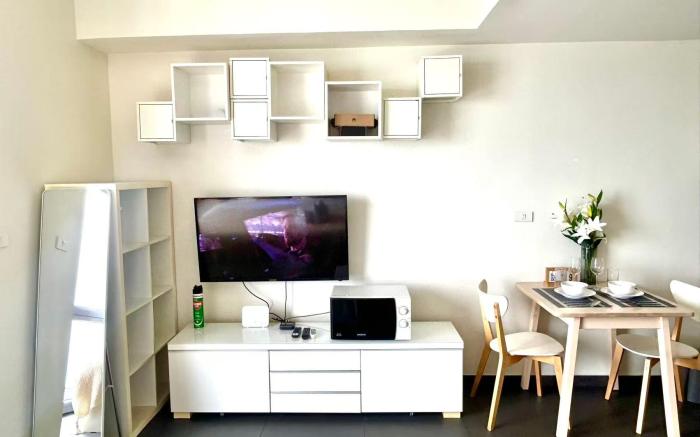 Unixx-39 (2P) Bedroom with sea view 