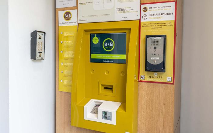 B&B HOTEL Aix-en-Provence Le Tholonet