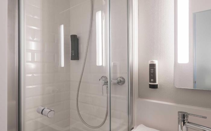 B&B HOTEL Angers 1 Beaucouze