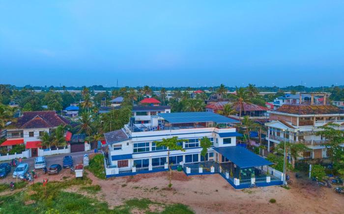 Alleppey Holiday Beach Resort By VOYE HOMES