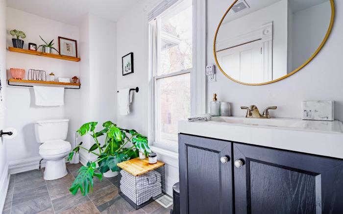 King Bed – Convention - Parking Free - Short North