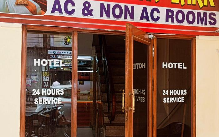 Hotel Skylark Amritsar 