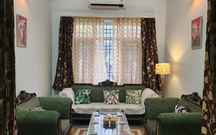 Owee Stays - A stay with more stories